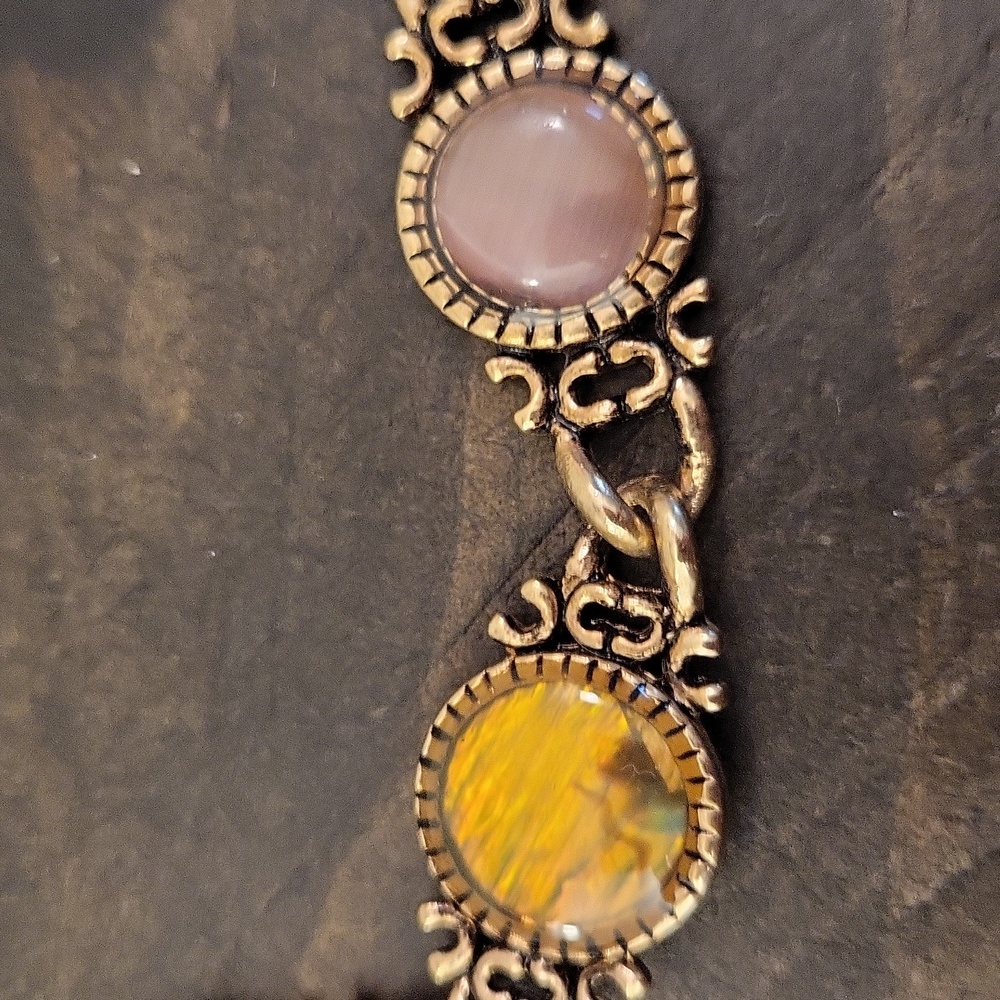 Vintage Ornate (Intricate) Faux Tigers Eye, Abalone Gold Link Bracelet - Picture 10 of 13